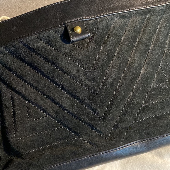 Leather and suede banana republic clutch - Picture 2 of 4
